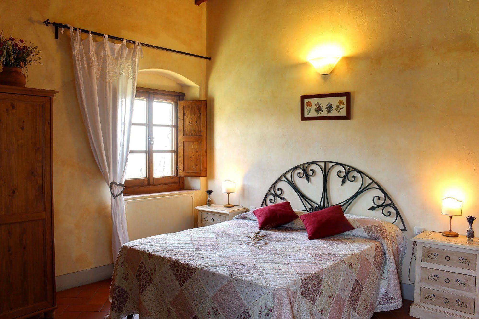 Agriturismo Casavecchia Фильине-Вальдарно Экстерьер фото